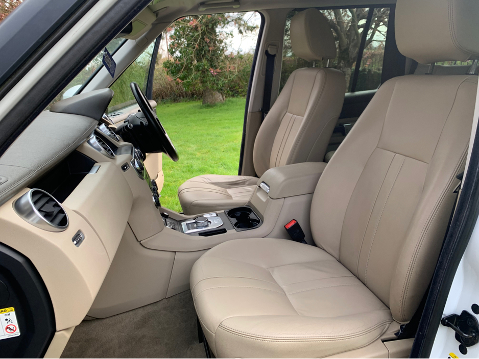 2014 Land Rover Discovery 3L Diesel For Sale Images