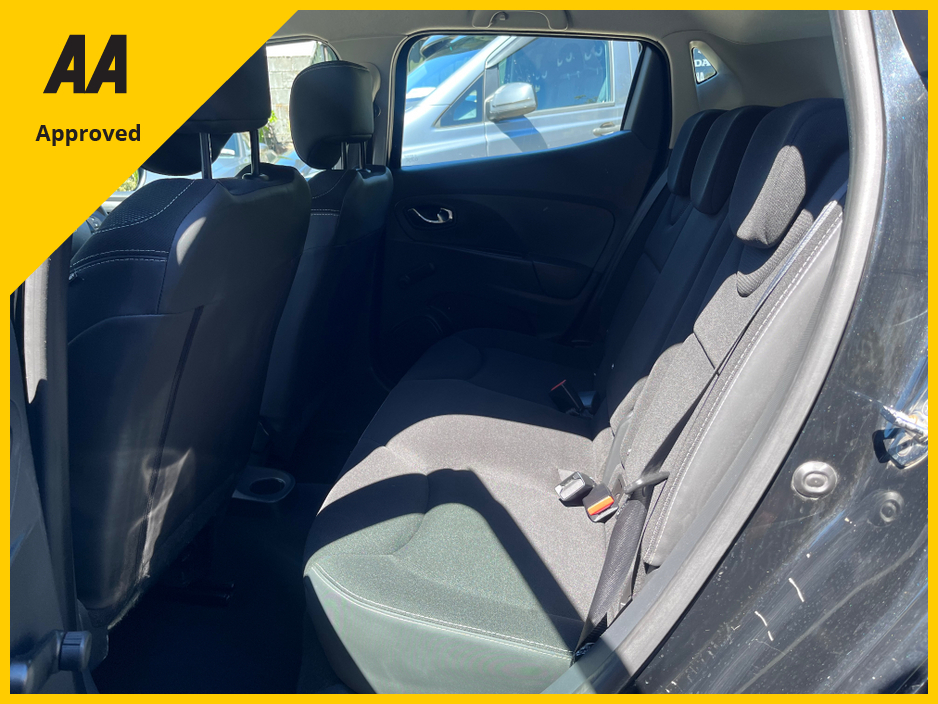 2015 Renault Clio 1.1L Petrol For Sale Images