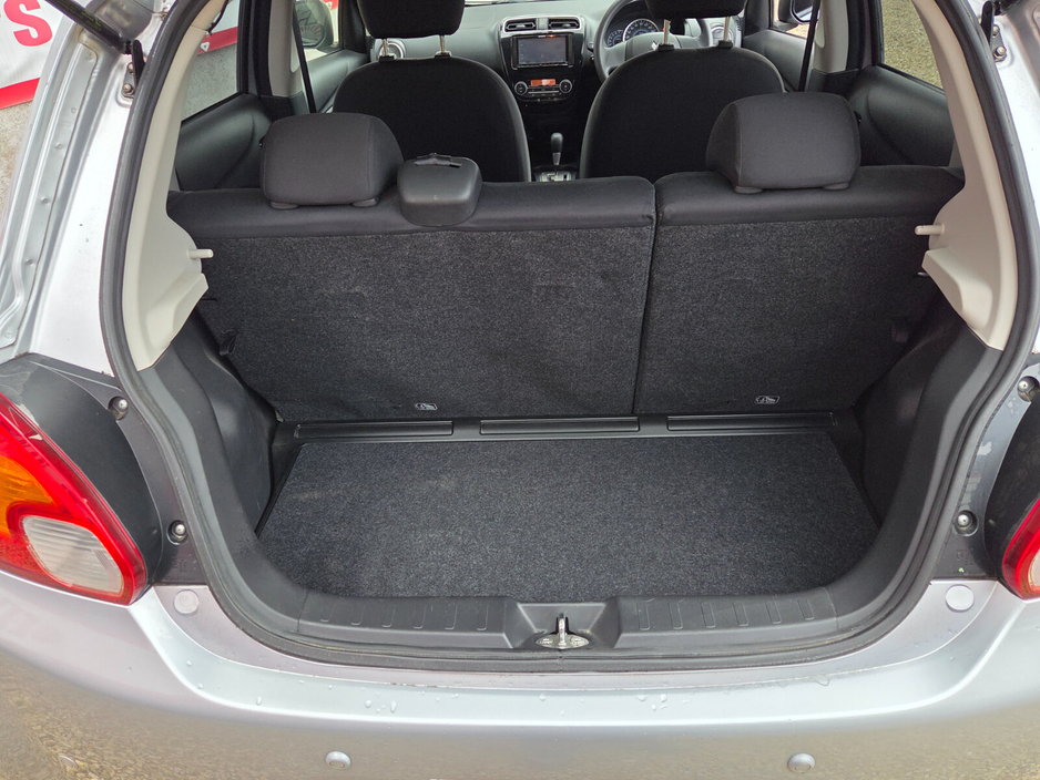 Mitsubishi Mirage — thumbnail 22