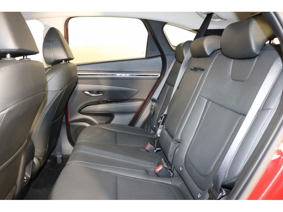 Hyundai Tucson Hybrid Ex Demo Executive 1.6L Petrol Automatic SUV - — thumbnail 13