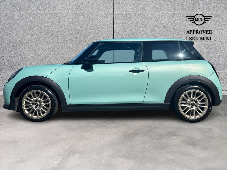 2024 MINI Hatch 1.5L Petrol For Sale Images