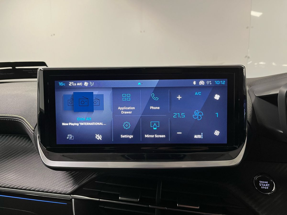 Peugeot 2008 GT EV 54kWh 156BHP - Reversing Camera - Climate Control - Cruise Control - Keyless Start - Apple CarPlay/Android Auto — thumbnail 18