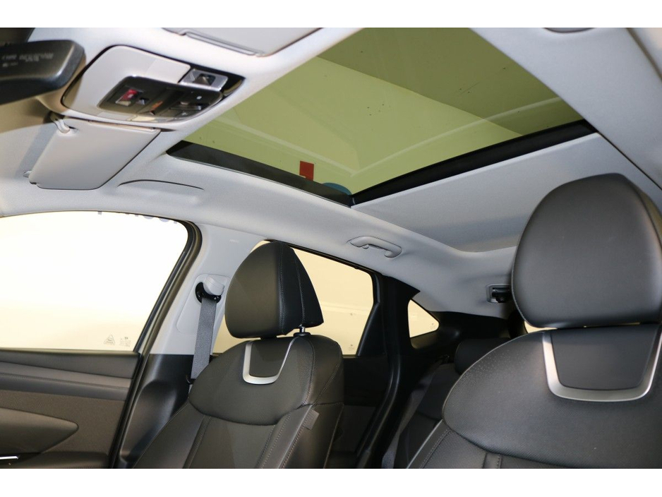 Hyundai Tucson PHEV Platinum 1.6L Petrol Automatic SUV - Plug in Hybrid - — thumbnail 13