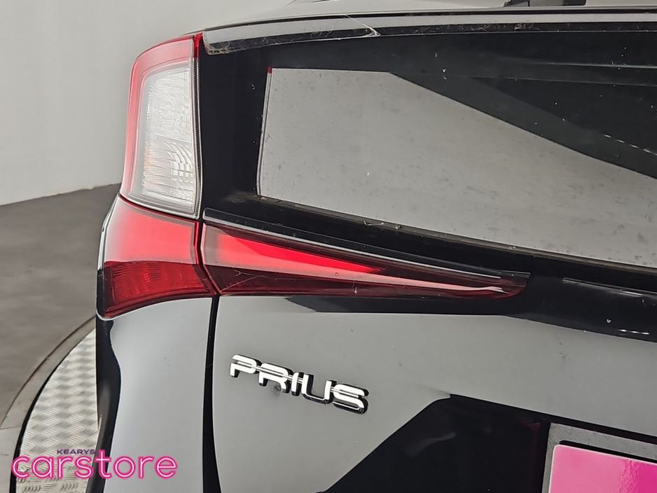 Toyota Prius 1.8 Hybrid Auto — thumbnail 16