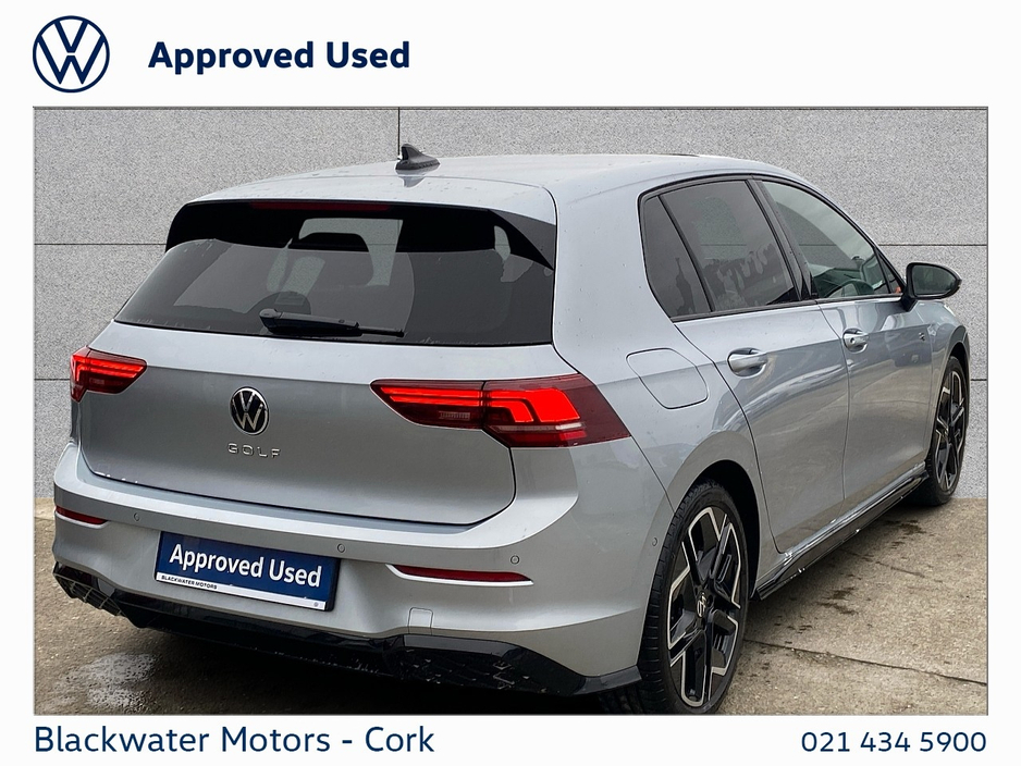 Volkswagen Golf 2.0TDI 150BHP 5DR R-LINE AUTOMATIC — thumbnail 14