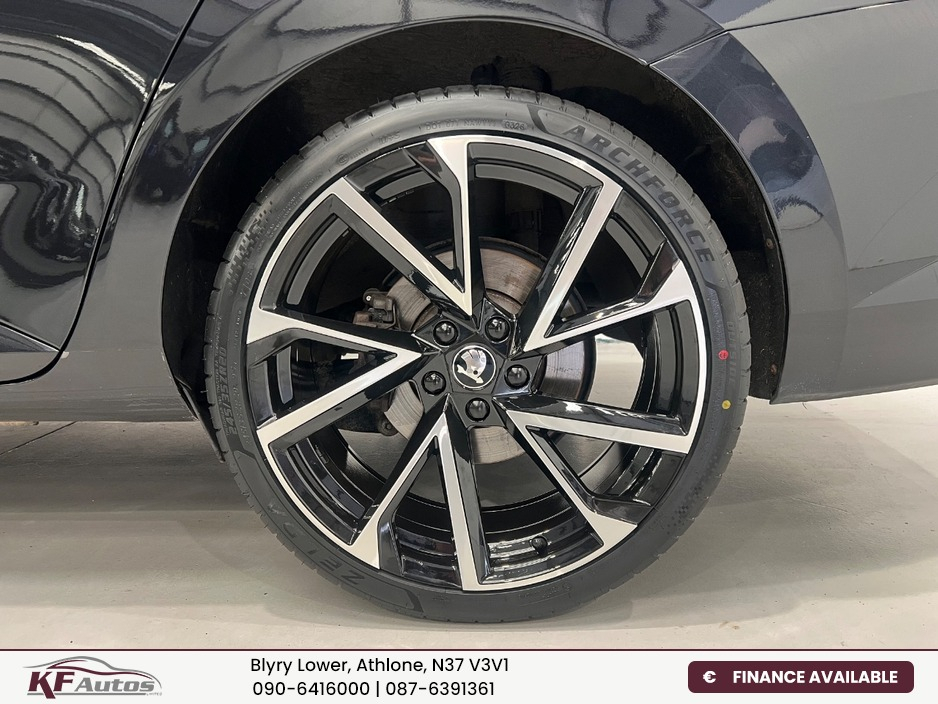 2023 Skoda Superb 2L Diesel For Sale Images