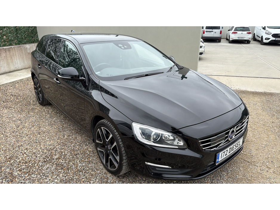 2017 Volvo V60 For Sale Images