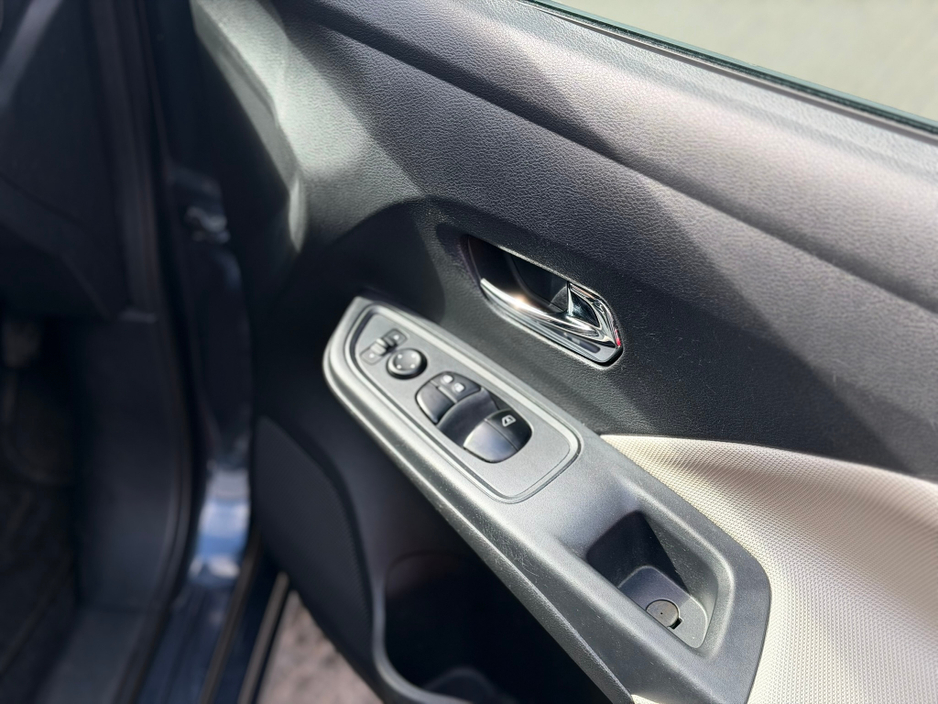 Nissan Micra 1.0 SV + BOSE 5DR - LOW KMS — thumbnail 16