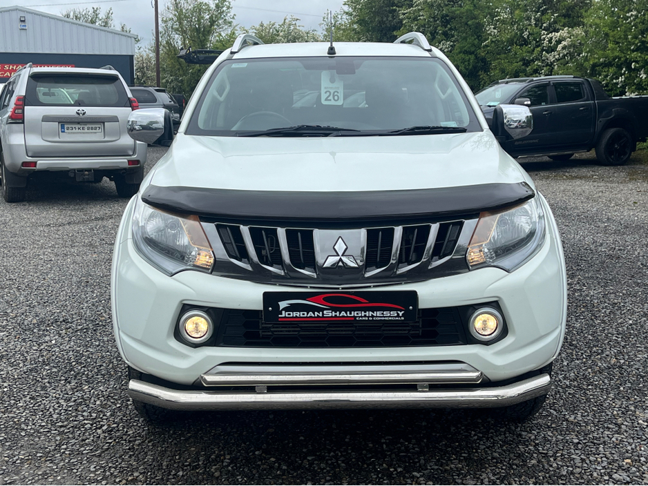 2019 Mitsubishi L200 2.4L Diesel For Sale Images