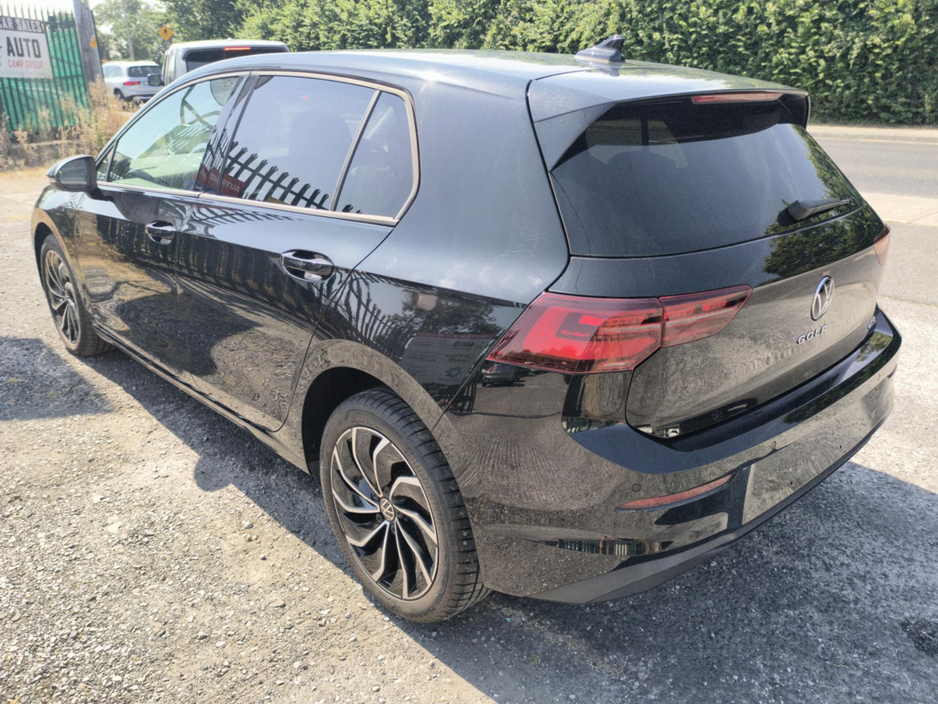 2023 Volkswagen Golf 1L Petrol For Sale Images
