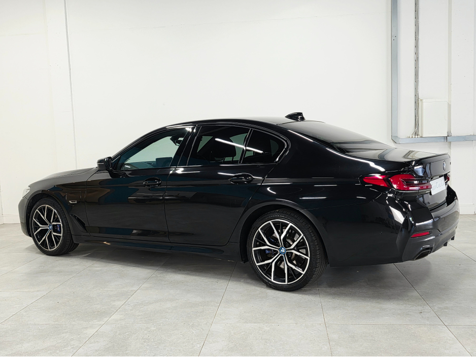 2022 BMW 5 Series 2L Petrol Plug-in Hybrid For Sale Images