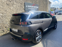 2021 Peugeot 5008 1.5L Diesel For Sale Images