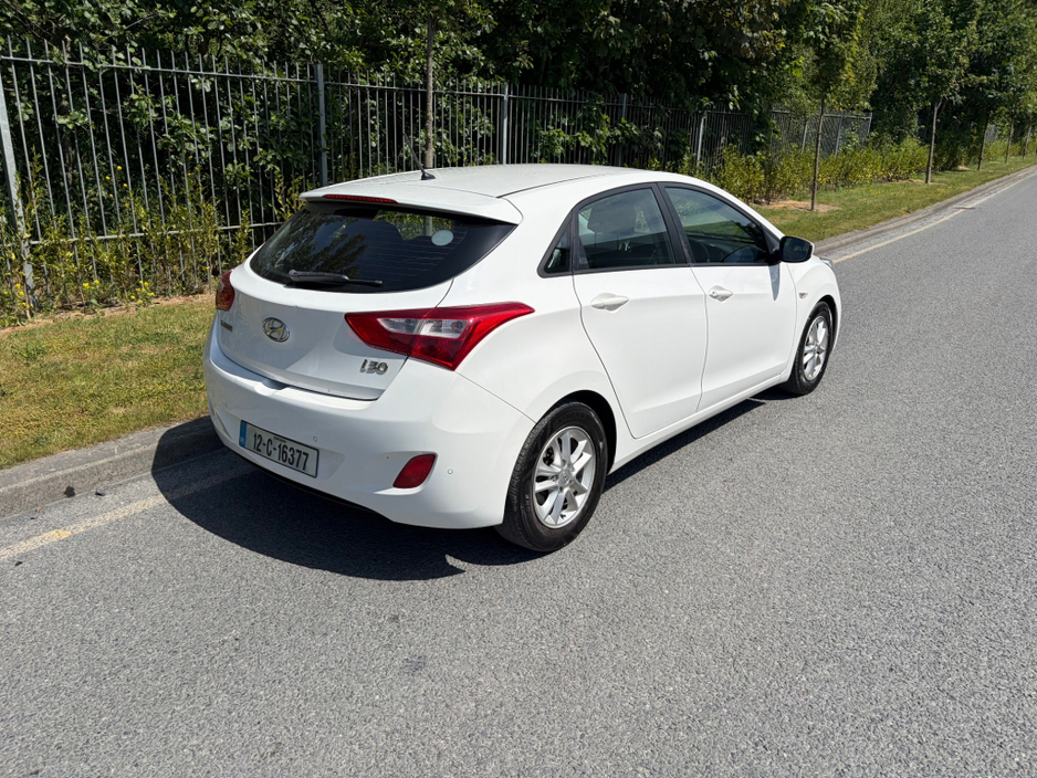 2012 Hyundai i30 1.6L Diesel For Sale Images