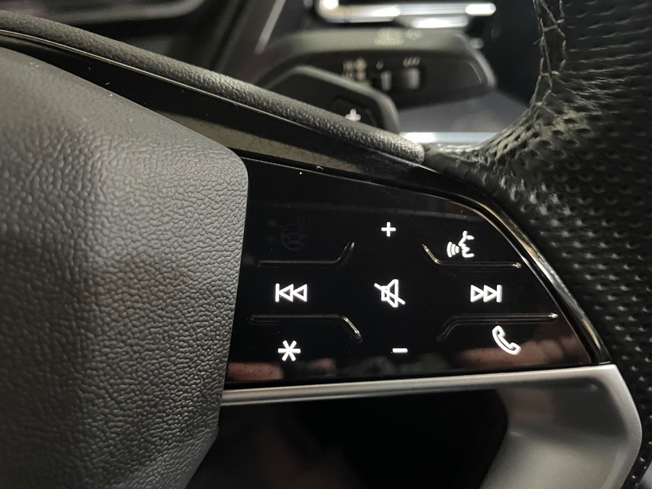 2023 Audi Q4 e-tron 0L Electric For Sale Images