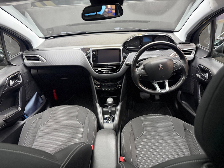 Peugeot 208 208 Puretech Automatic — thumbnail 10