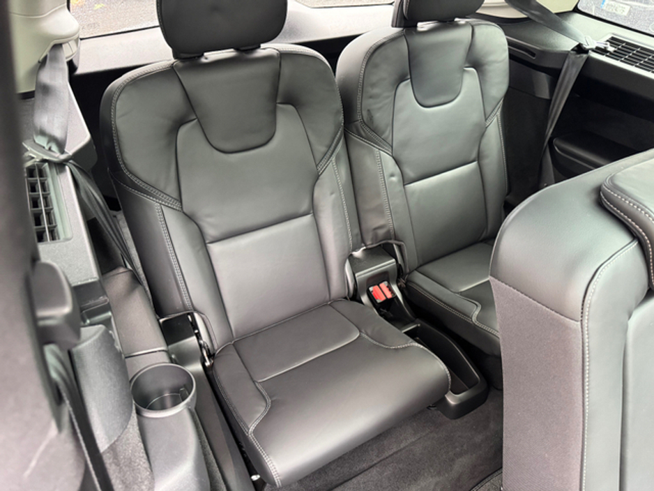 2024 Volvo XC90 2.0L Hybrid For Sale Images