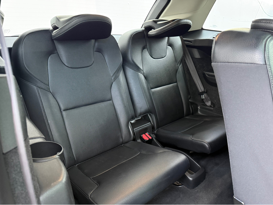 2021 Volvo XC90 2L Diesel For Sale Images