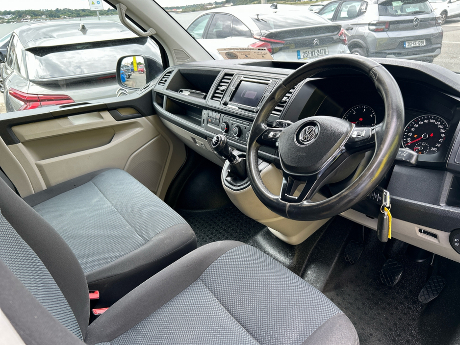 2016 Volkswagen Transporter 2L Diesel For Sale Images