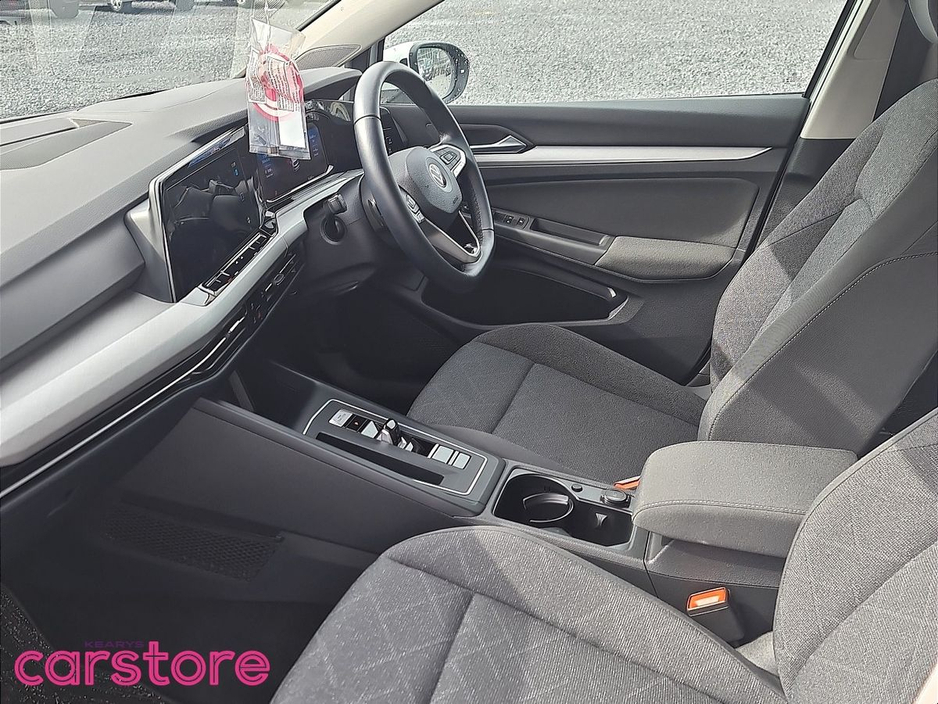 Volkswagen Golf eTSI Active — thumbnail 9