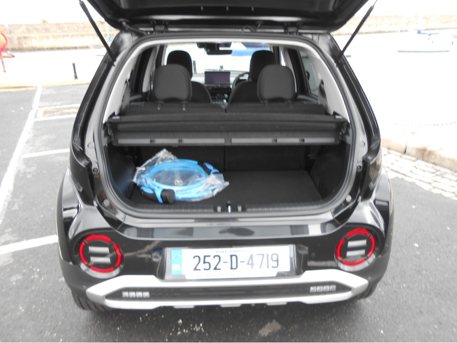 2025 Hyundai Inster 0L Electric For Sale Images