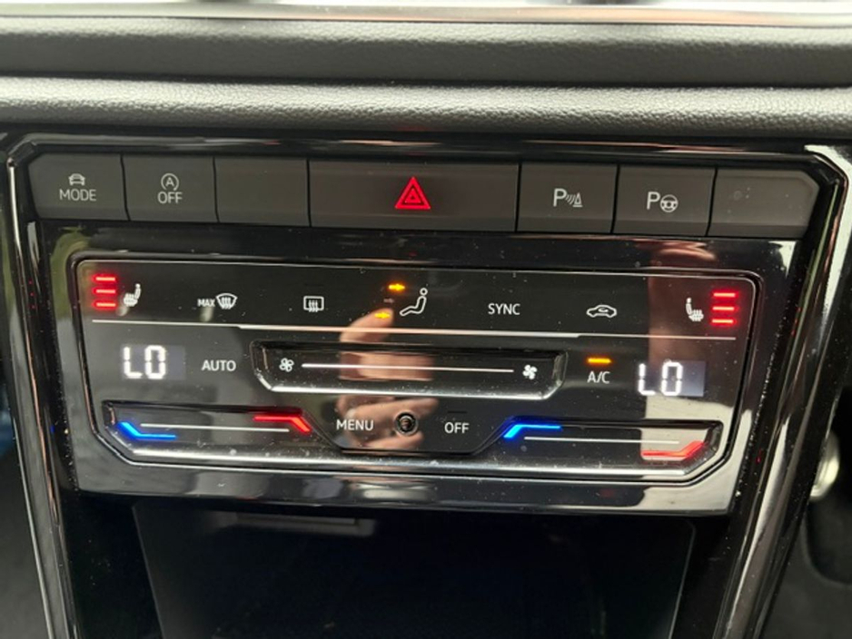2023 Volkswagen T-Roc 2L Diesel For Sale Images