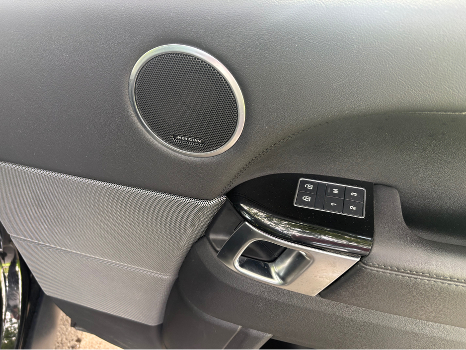 2022 Land Rover Range Rover Sport 2.0L Petrol Plug-in Hybrid For Sale Images