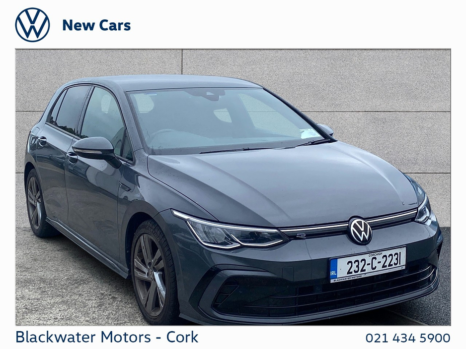 Volkswagen Golf 1.5TSI 130BHP 5DR R-LINE WITH REAR VIEW CAMERA, WINTER PACK & BERGAMO ALLOYS