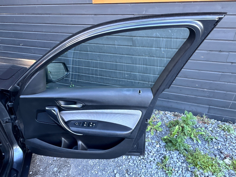 BMW 1 Series 116I AUTO — thumbnail 15