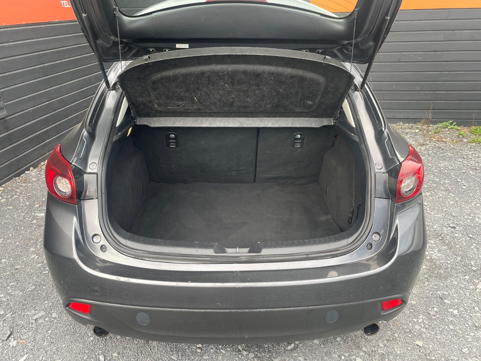 Mazda Mazda3 2.2 D SE 5DR — thumbnail 17