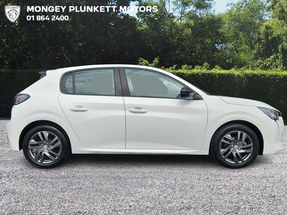 2022 Peugeot 208 1.2L Petrol For Sale Images