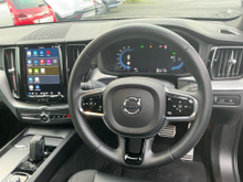 2022 Volvo XC60 2L Petrol Plug-in Hybrid For Sale Images