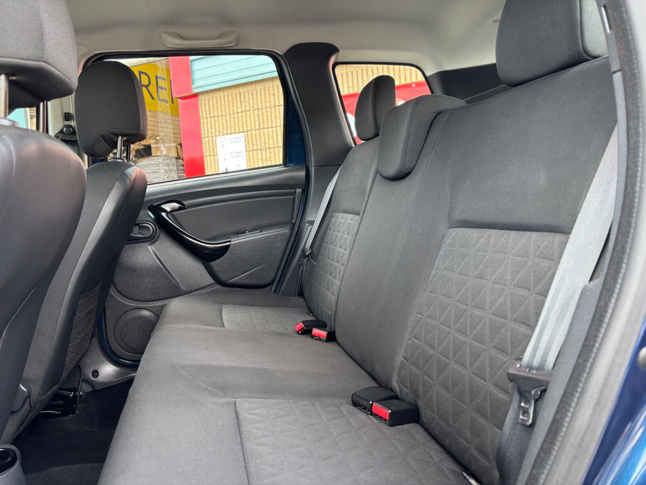 Dacia Duster 1.5 dCi 110 SIGNATURE — thumbnail 13