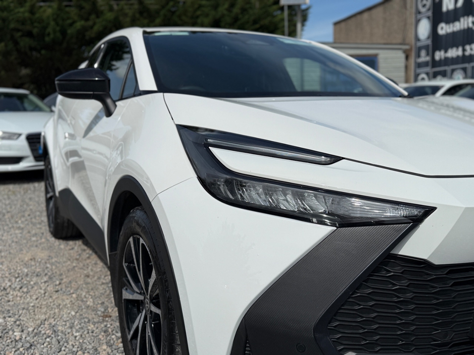 2025 Toyota C-HR 1.8L Petrol Hybrid For Sale Images