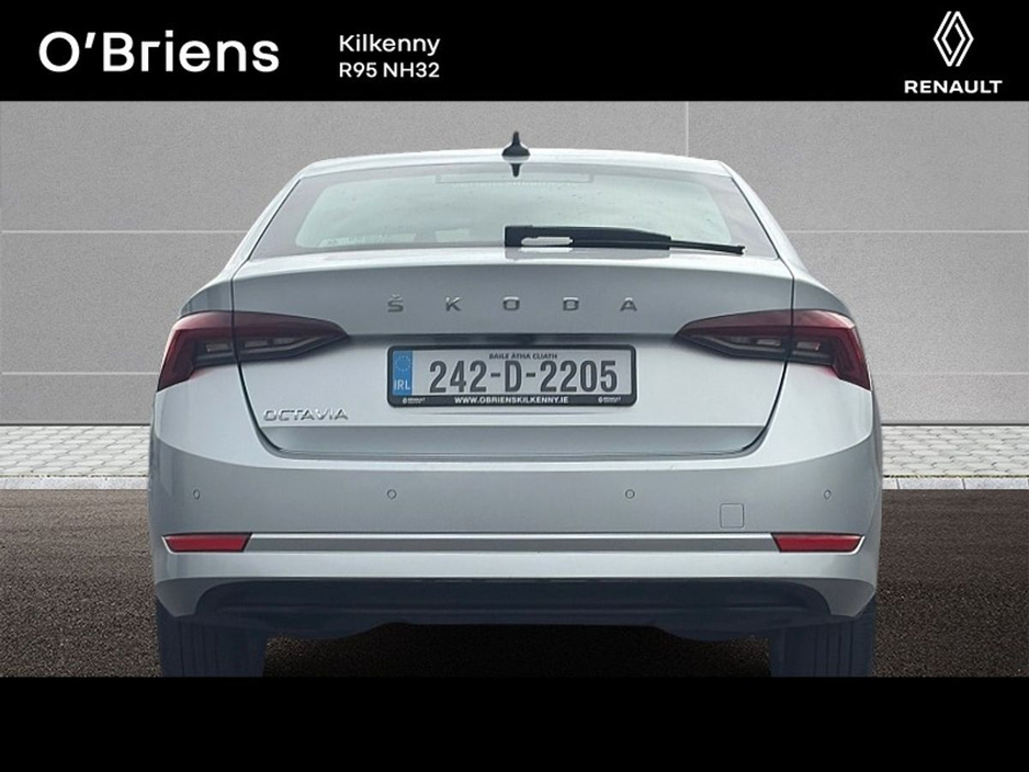 Skoda Octavia AMBITION 1.0 TSI 110 BHP 4DR *1 OWNER - PRISTINE CAR - IN STOCK & READY FOR COLLECTION* — thumbnail 9