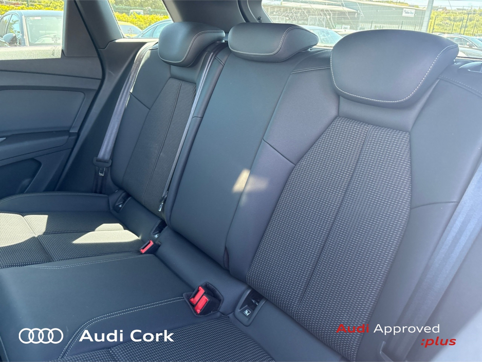Audi Q4 e-tron 40 S-LINE AUTOMATIC — thumbnail 13