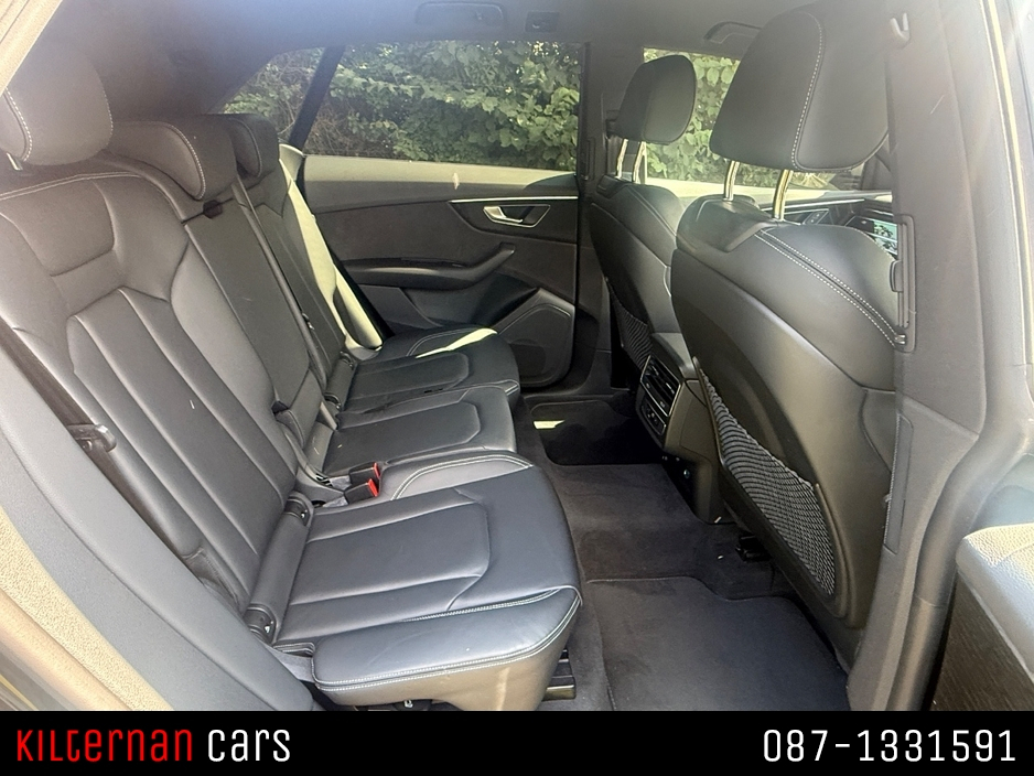 2023 Audi Q8 3L Petrol Plug-in Hybrid For Sale Images