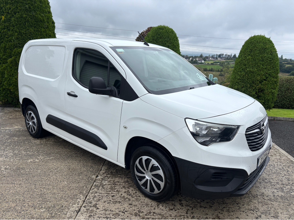 2021 Opel Combo 1.5L Diesel For Sale Images