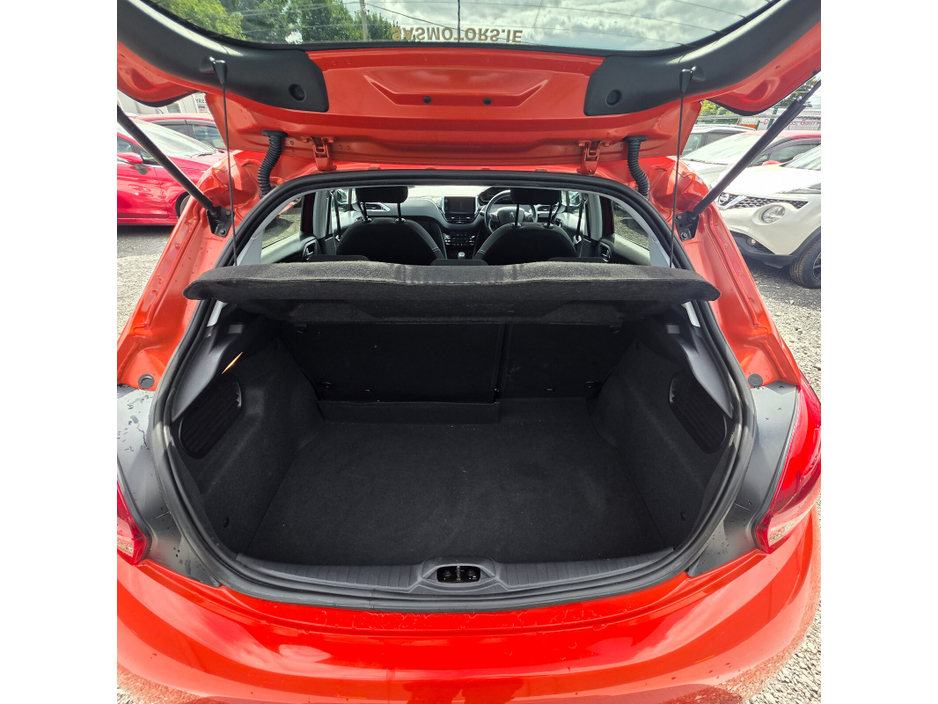Peugeot 208 1.2 PureTech 68bhp Access — thumbnail 31