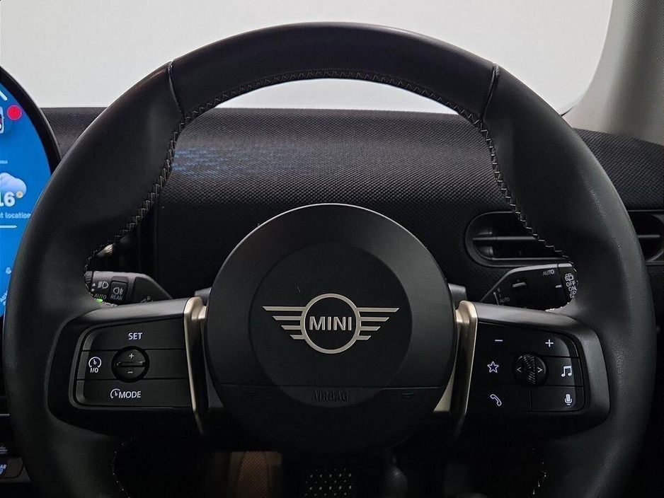 2024 MINI Hatch 1.5L Petrol For Sale Images