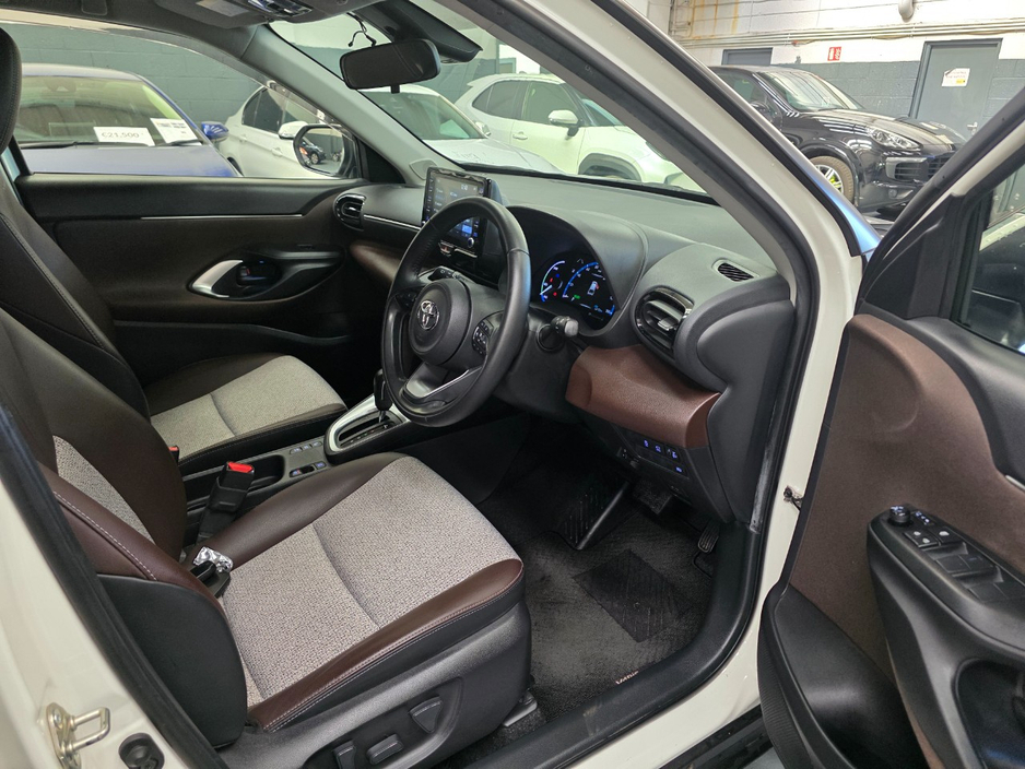 2021 Toyota Yaris Cross 1.5L Petrol Hybrid For Sale Images