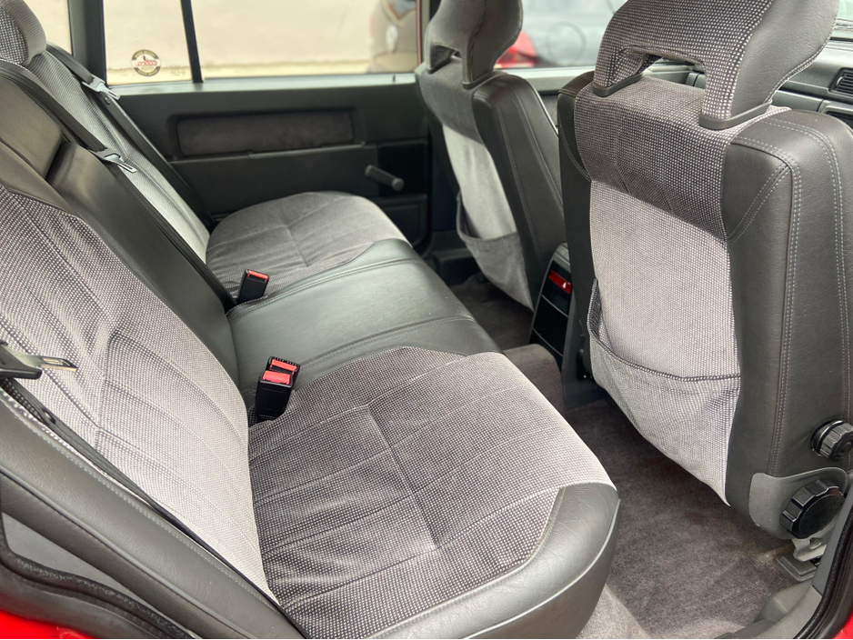 1992 Volvo V90 2L Petrol For Sale Images
