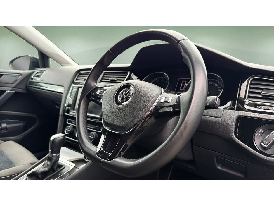 2014 Volkswagen Golf 1.4L Petrol For Sale Images