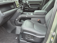 2024 Land Rover Defender 2L Petrol Plug-in Hybrid For Sale Images