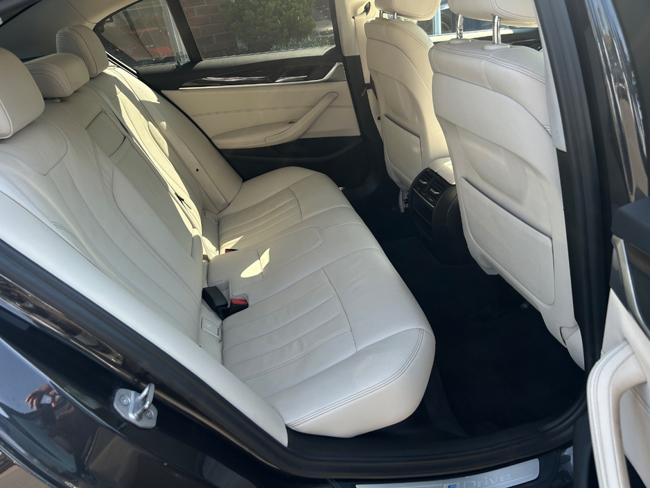 2018 BMW 5 Series 2L Petrol Plug-in Hybrid For Sale Images