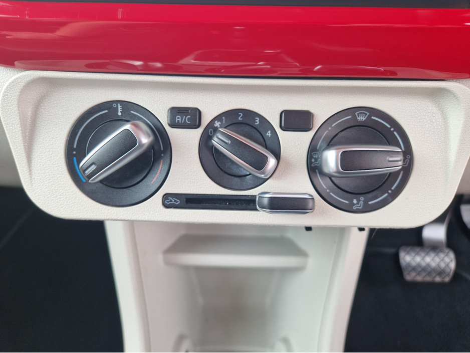 2016 Volkswagen up! 1.0L Petrol For Sale Images