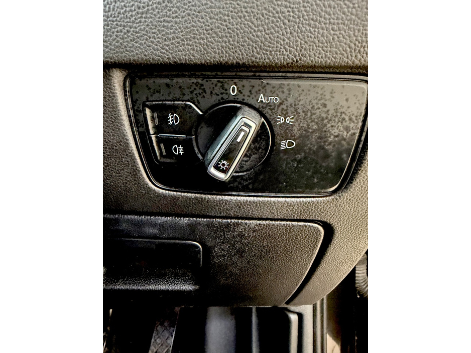 2019 Volkswagen Passat 2L Diesel For Sale Images