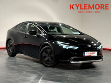 Toyota Prius 1.8 HYBRID - AUTOMATIC - CRUISE CONTROL - 360/REVERSE CAMERA - HEATED SEATS/STEERING WHEEL - A/C CONTROLS - LANE ASSIST