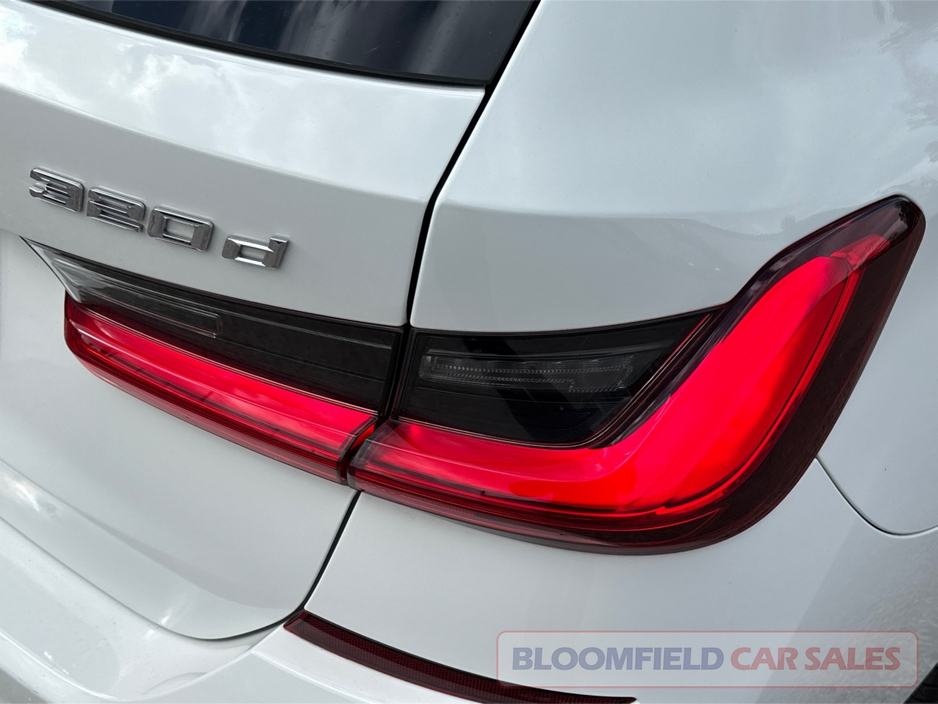 BMW 3 Series X-DRIVE, M-SPORT TOURING , AUTO // LOW MILEAGE — thumbnail 16