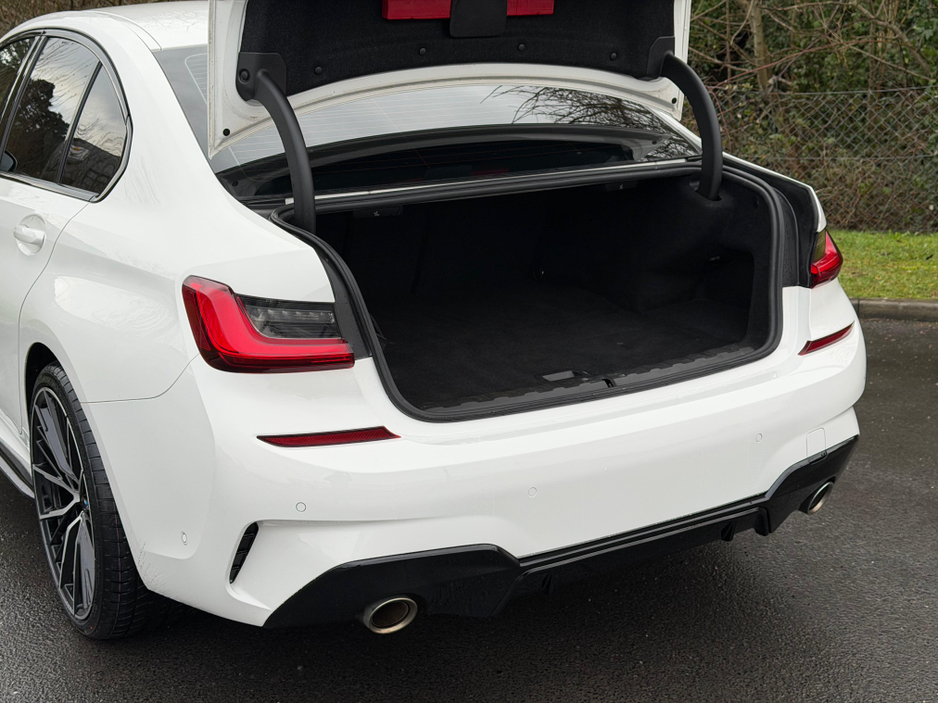 BMW 3 Series 330E M SPORT M PERFORMANCE * 1 YEAR WARRANTY* — thumbnail 21