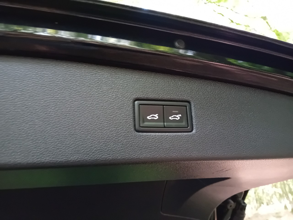 2018 Volkswagen Tiguan 2L Diesel For Sale Images
